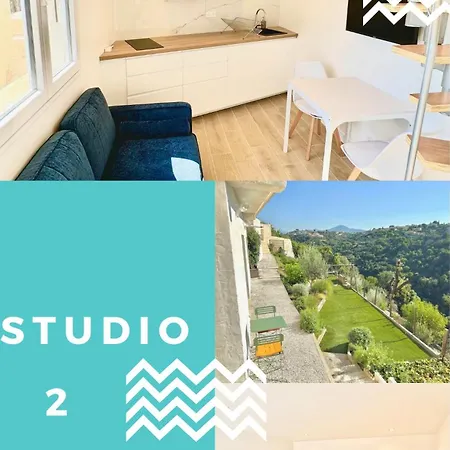 3 Independants Dans Avec Piscine *